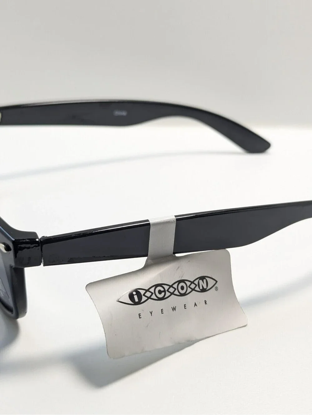 Icon Eyewear 3217 Sunglasses Retro Classic Style Square Black Frames Dark Lenses